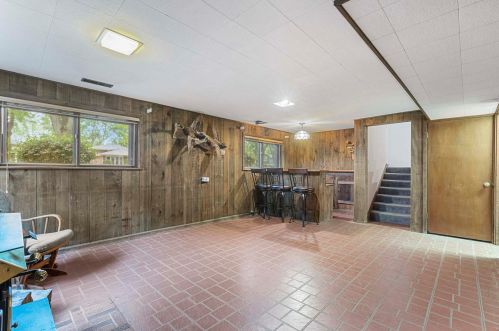 242 Princeton Ave, Itasca IL 60143-2170 exterior