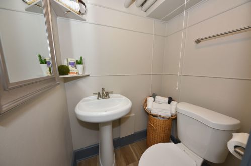 4101 39th St, Milwaukee WI  53216-1642 exterior