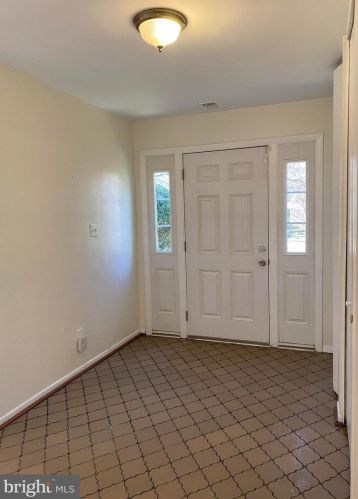 12909 Chathlake Ln, Silver Spring MD  20904-3329 exterior