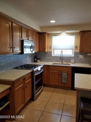 6790 3rd St, Tucson AZ  85710-1244 exterior