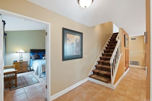 2171 Snowberry Rd, Tustin CA 92780-6931 exterior