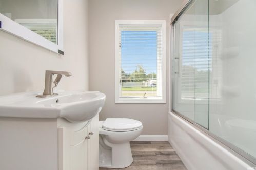 56450 Ellen Ave, Mishawaka IN 46545 exterior