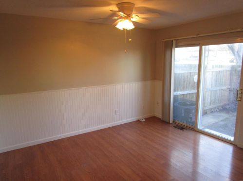 8768 Santa Bella Dr D, Hazelwood MO 63042-2918 exterior