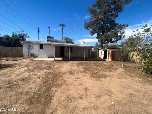 2901 21st Ave, Phoenix AZ 85027-3422 exterior