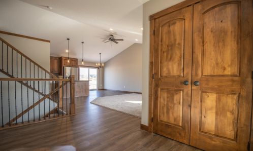 6650 Aspen Rd, Princeton, MN 55371-6058