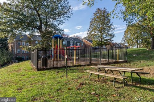 3820 Chesterwood Dr, Silver Spring MD  20906-2861 exterior