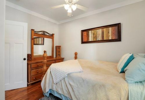 526 Flower St, Turlock CA 95380-4722 exterior