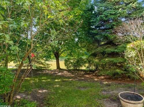 4453 Brownstone Way, Waukegan IL 60085-8638 exterior