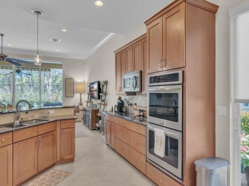 7433 Bob O Link Way, Fort Pierce FL 34986-3339 exterior