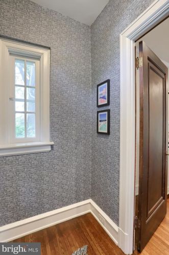 409 Atkins Ave, Lancaster PA  17603-4912 exterior