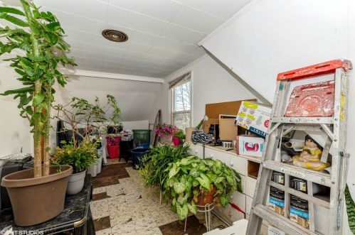 7713 Trumbull Ave, Chicago IL 60655-2555 exterior