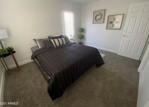 3017 81st Dr, Phoenix AZ  85033-4760 exterior