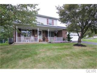 4525 Pheasant Run Ct, Bethlehem, PA 18020-9513