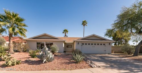 4352 Cherokee St, Phoenix AZ  85044-3206 exterior