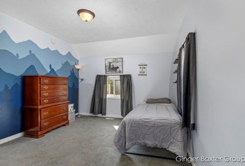 439 Riv St, Belding MI 48809-1964 exterior