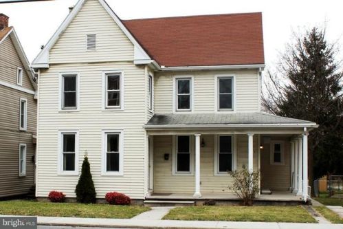 413 Frederick St, Hanover, PA 17331-3721