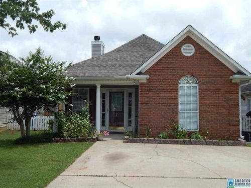 1051 Wyndham Ln, Helena, AL 35080-3353