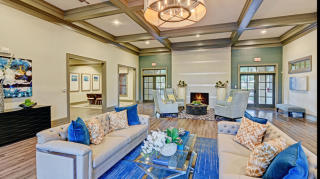 2840 Shadowbriar Dr, Houston TX  77077-3268 exterior