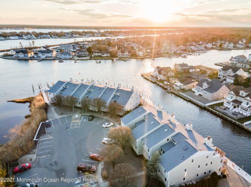 38 Hidden Hbr Dr, Point Pleasant Beach NJ 08742-4841 exterior