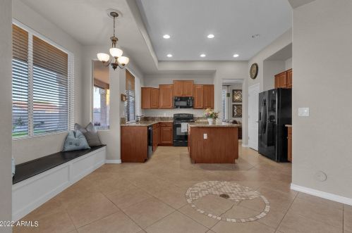 16647 15th Dr, Phoenix AZ  85045-0773 exterior