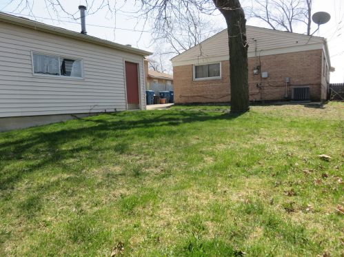 3656 123 Pl, Chicago IL 60803-1012 exterior