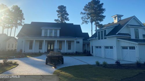 4 Torrington Ln, Bluffton SC 29910-7322 exterior