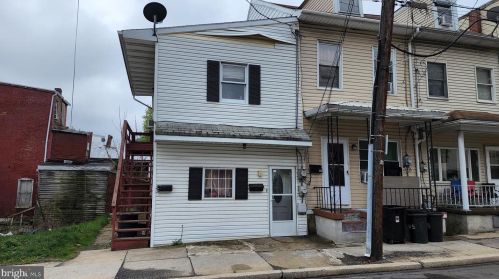 307 Laurel Blvd, Primrose, PA 17901-2410