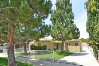 18925 Hart St, Los Angeles, CA 91335-3918