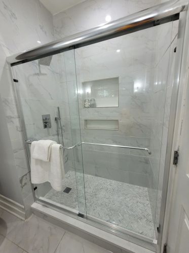 4631 Ellis Ave, Chicago IL  60653-4566 exterior