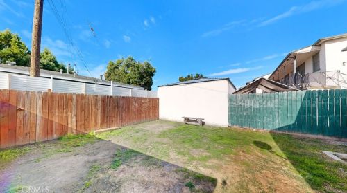 9841 Walnut St, Bellflower CA 90706-5644 exterior