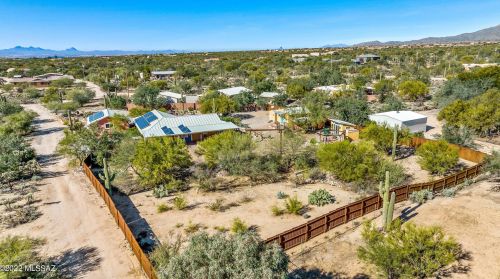 10960 Gila Rd, Tucson AZ 85742-9747 exterior