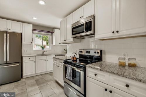 8412 Barron St, Silver Spring MD 20912-7247 exterior