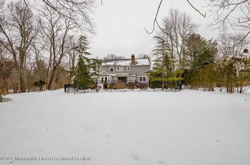 50 Farm Rd, Middletown NJ 07748-3703 exterior