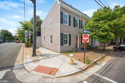 1100 Prince St, Alexandria VA  22314-2935 exterior