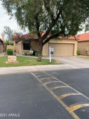 877 Kenneth Pl, Chandler, AZ 85226-6017