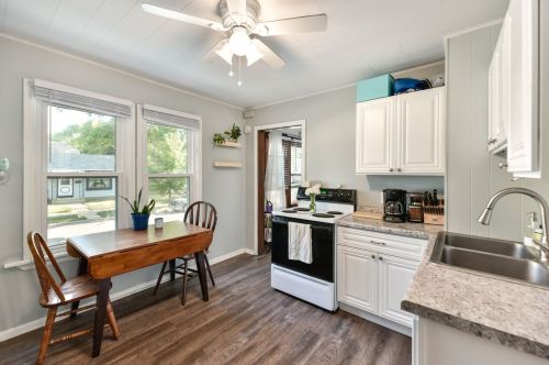 3301 New York Ave, Milwaukee WI 53207-3729 exterior