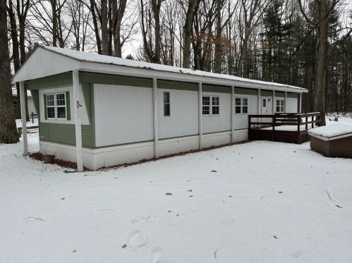 1120 37th St, Allegan, MI 49010-8308