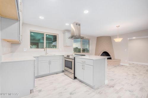 2602 Bonanza Ave, Tucson AZ 85748-3322 exterior