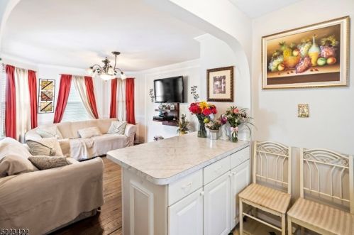 157 Richards Ave, Dover NJ 07801-4193 exterior