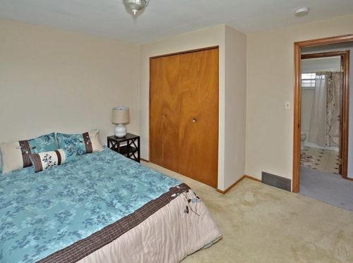 113 Pinto Dr, Pittsburgh PA 15239-1351 exterior