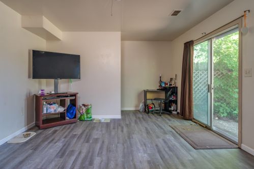 5804 Christie Ave, Grand Rapids MI 49508-6239 exterior