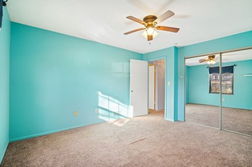 7238 Beacon Hill Dr, Pittsburgh PA 15221-2556 exterior