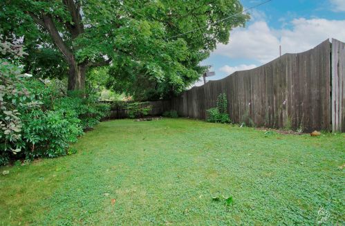 1212 Sheridan Rd, Waukegan IL 60085-4089 exterior