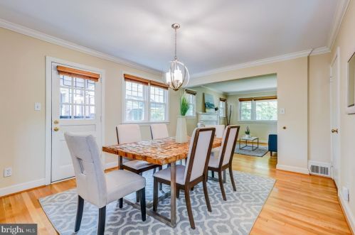 106 Lynnmoor Dr, Silver Spring MD 20901-1516 exterior