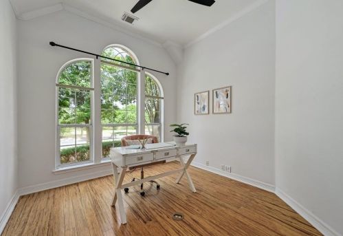 10204 Eclipse Ln, Austin TX 78739-1707 exterior