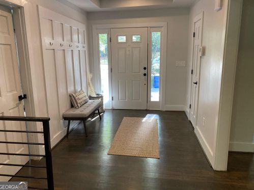 2933 Margaret Mitchell Ct, Atlanta GA 30327-1614 exterior