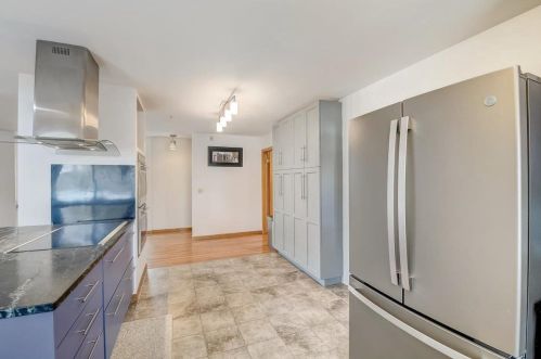 4510 Odana Rd, Madison WI  53711-1445 exterior