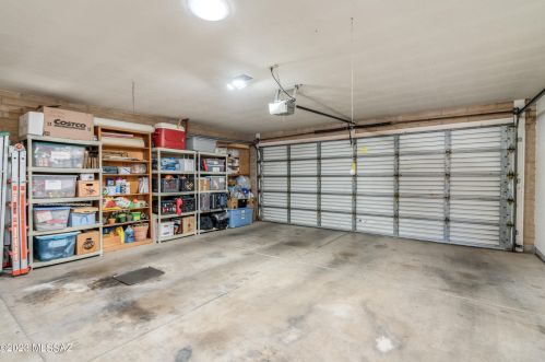 7590 Ln Cienega Dr, Tucson AZ 85712-1423 exterior