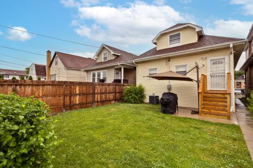 2832 Natchez Ave, Chicago IL  60634-4950 exterior