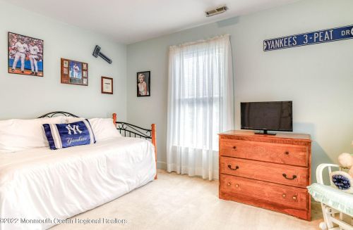 92 Washington St, Locust NJ 07760-1432 exterior